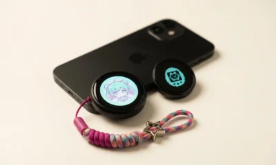OPPO Bubble magnetic screen accessory and Honor Magic Mini Screen attached to phone backs.