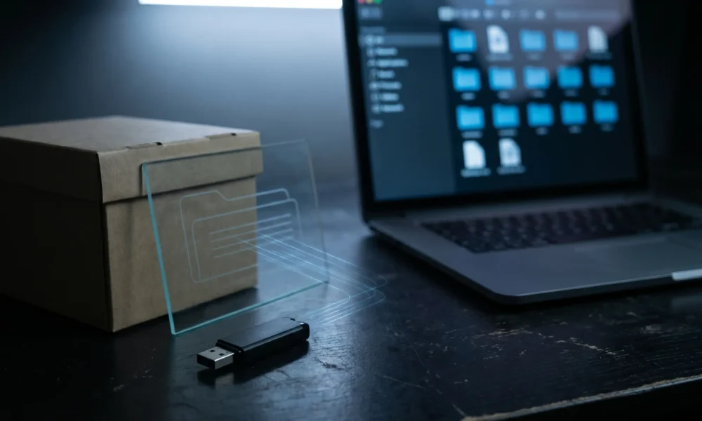 Gamaredon Windows worm hides inside NTFS data streams.