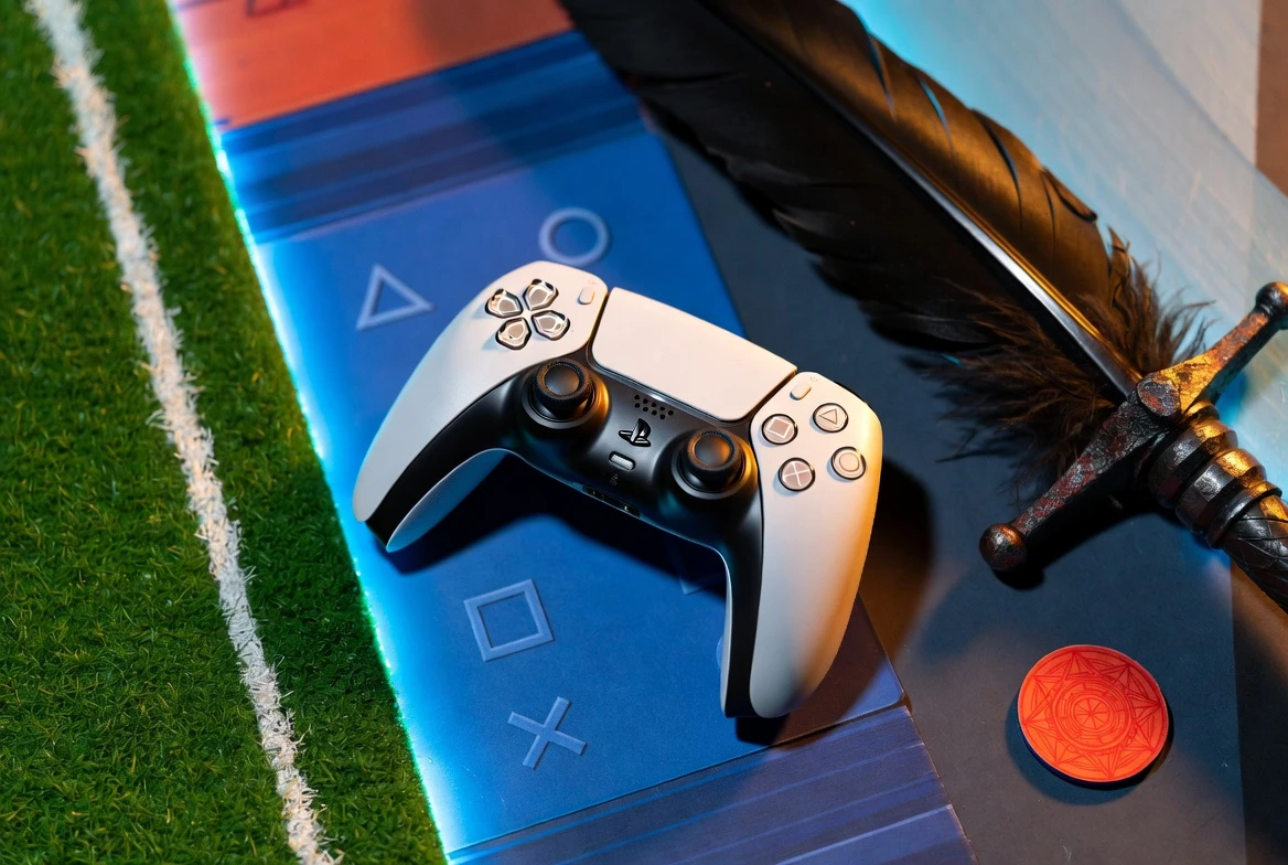 PlayStation Plus May 2026 games claim window for FC 26.