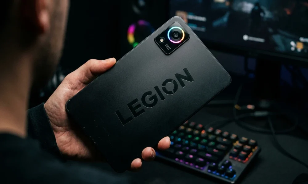 Lenovo Legion Y700 5G gaming tablet with RGB ring