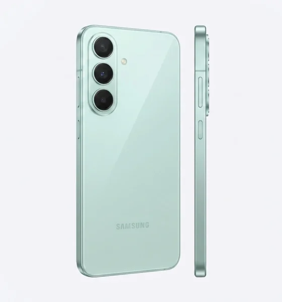 Samsung Galaxy S26 FE rear camera island mint color leak